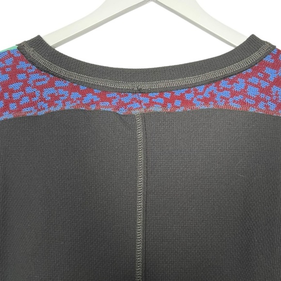 Free People On My Way Cuff Top Washed Black Size M NEW - Picture 11 of 16